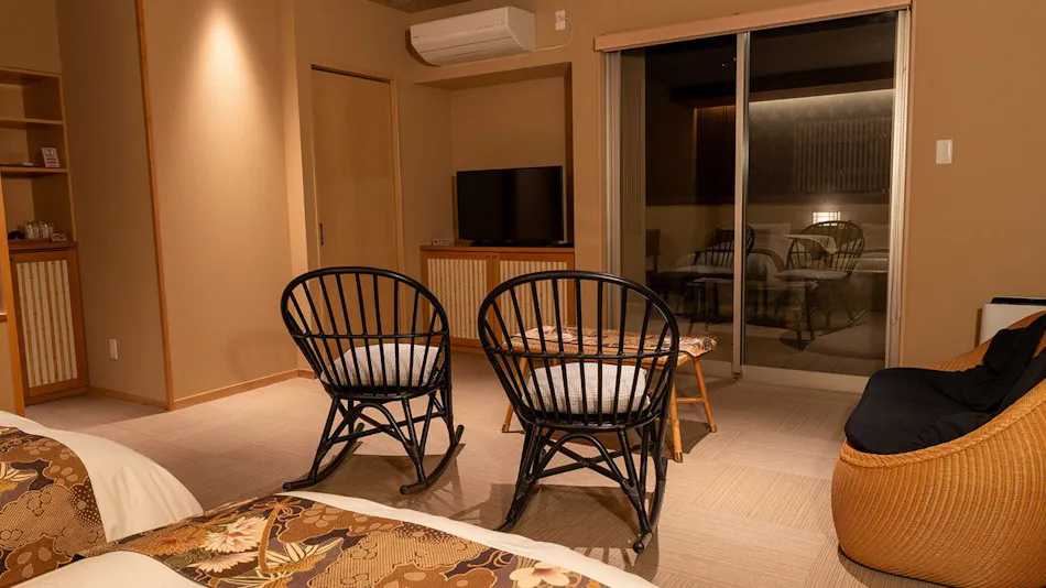 Yunohana Tsukiya: Inn with Kyoto Cuisine and Open-Air Bath