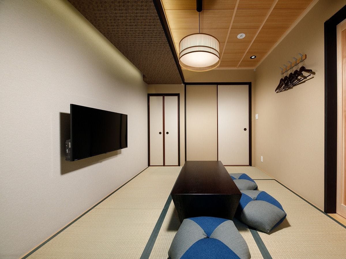 Kanade Fushimiinari-Taishamae