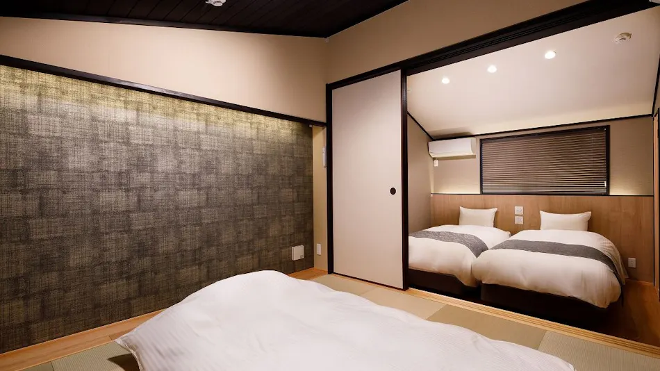 Kanade Fushimiinari-Taishamae