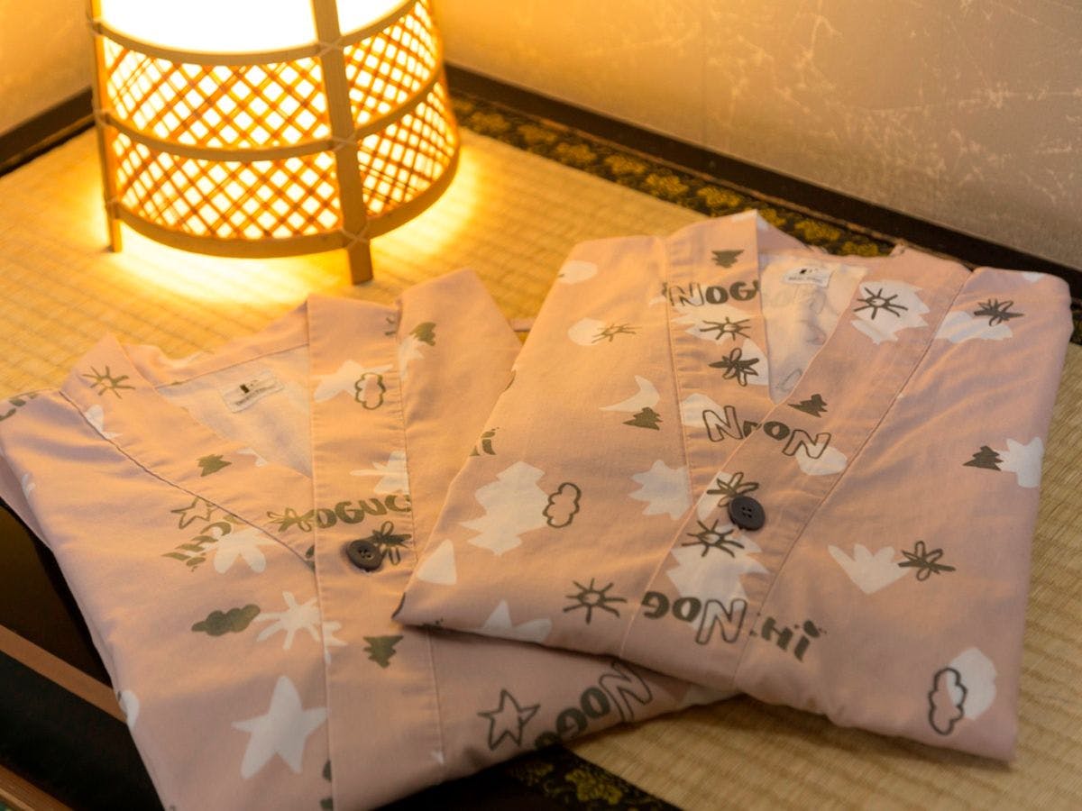 ชุดใส่ในโรงแรม