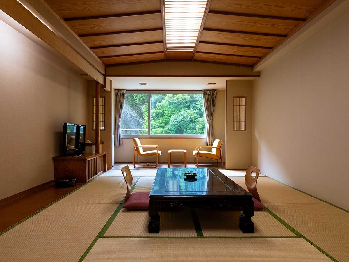 Sounkyo Onsen Choyo Resort Hotel