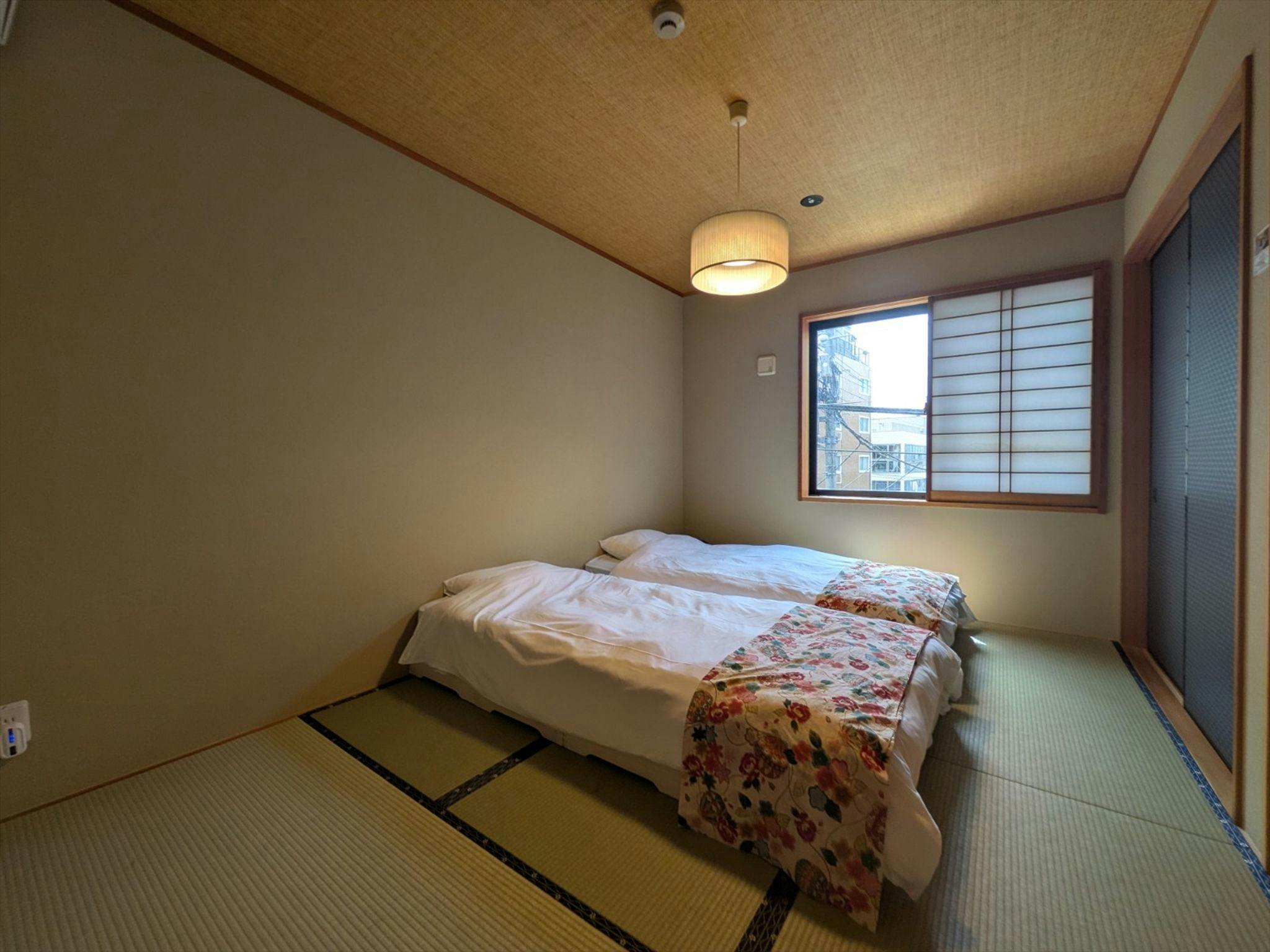 Yadoya Suzume