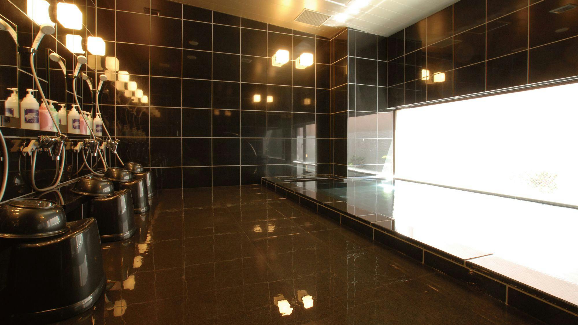 남성 대욕장 카란