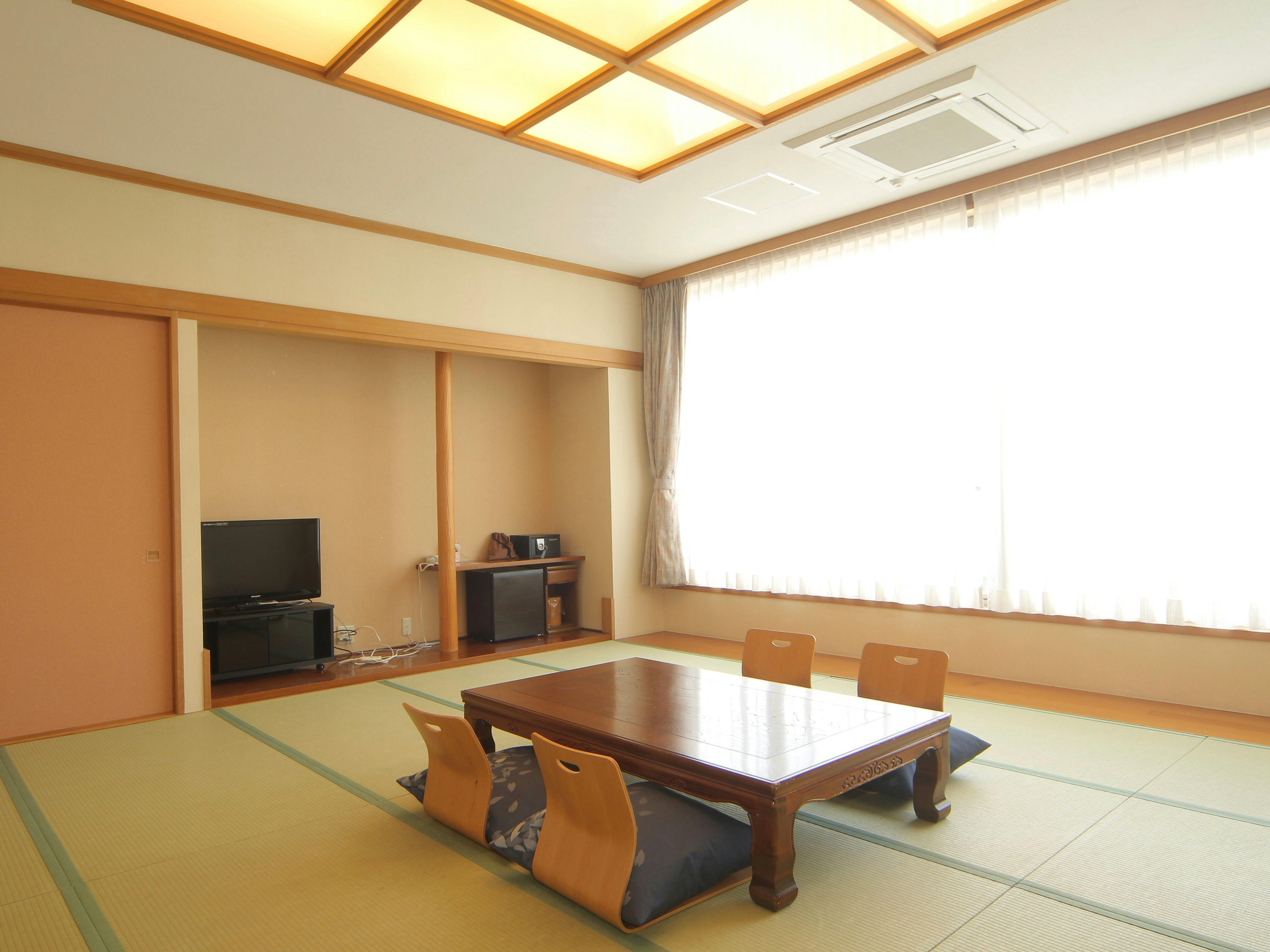 2층 일본식 방 15 다다미.