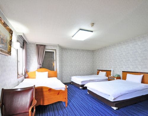 【喫煙トリプル（本館）A4】