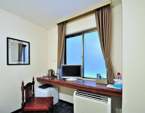 ■禁煙シングル　別館（デスク周辺）B1