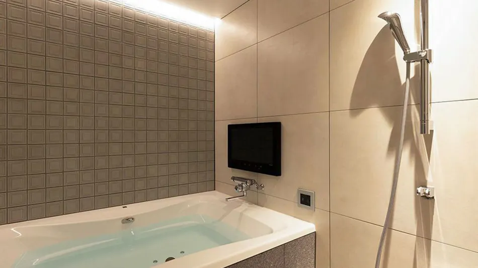 Y-HOTEL
