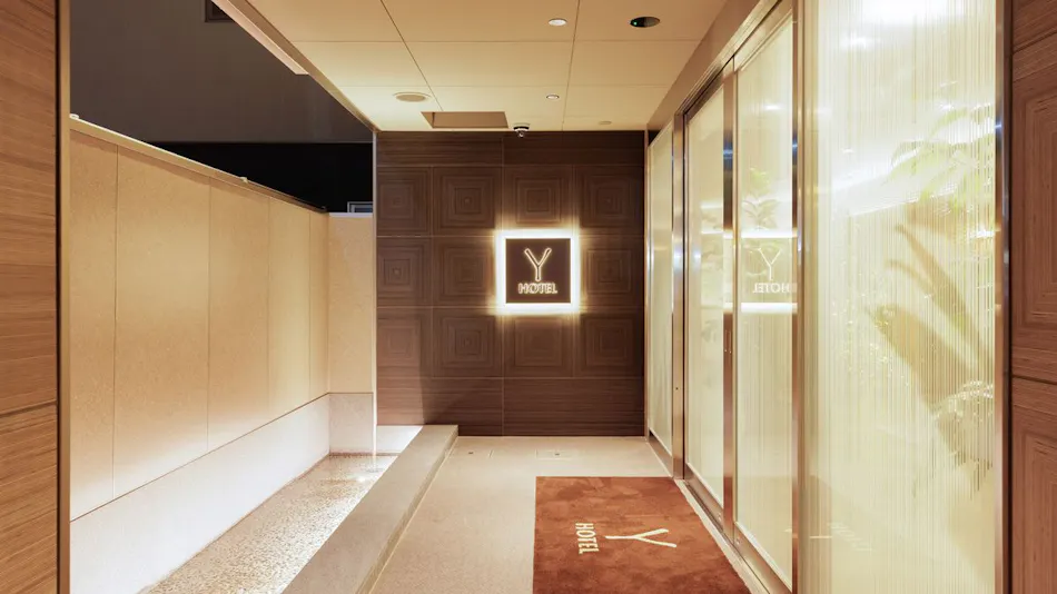Y-HOTEL