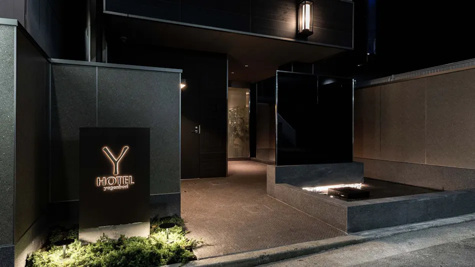 Y-HOTEL