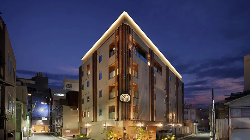 Y-HOTEL