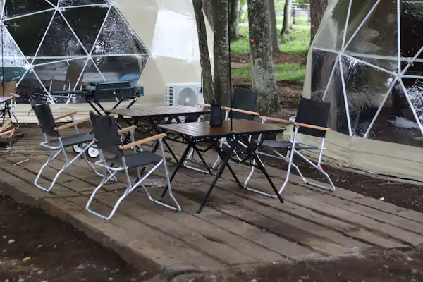 มีพื้นที่บาร์บีคิวอยู่หน้ากระโจม