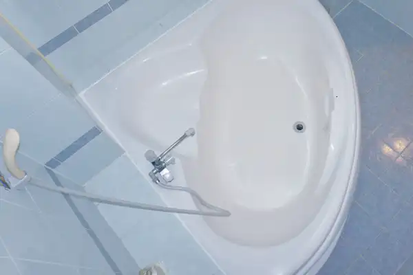 4 kamar tidur, 112 meter persegi, kamar mandi
