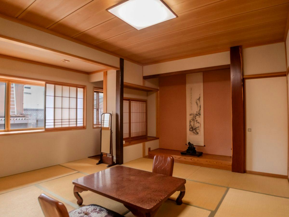 Chuo-kan Shimizuya Ryokan