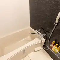 Kamar mandi (contoh)