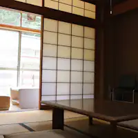 *客房示例 / 面向灵泉寺川的纯日式房间