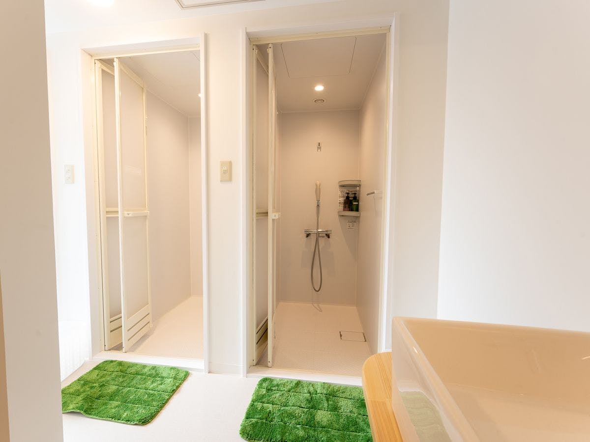 ห้องอาบน้ำที่ปรับปรุงใหม่ในปี 2023