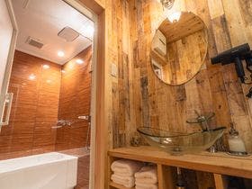 ウッドデザインパーク与位