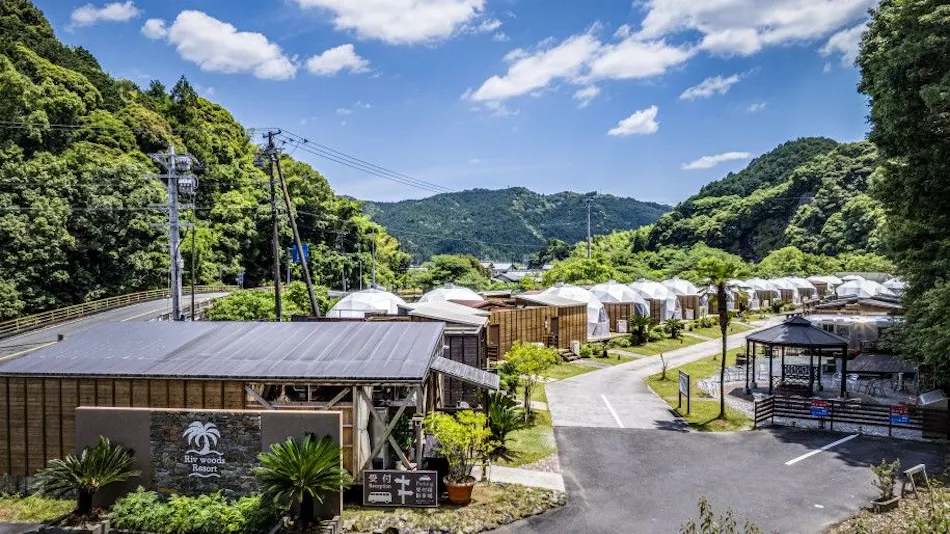 Rivawood Resort