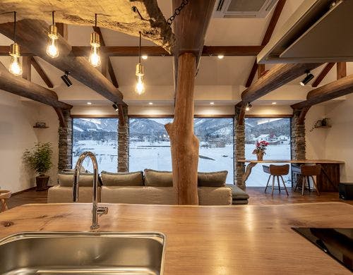 オープンキッチンでお料理ができます。