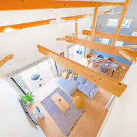 พื้นที่นั่งเล่น