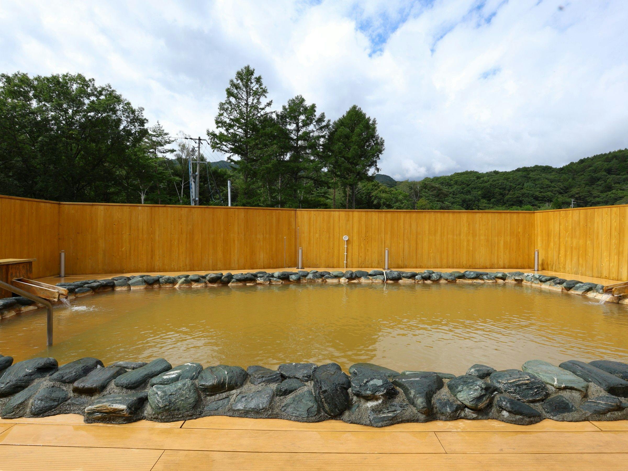 Hotel Kiso-Onsen Kogane-no-Yu