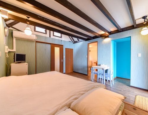 *半露天付ロッジ（ロフト付）一例