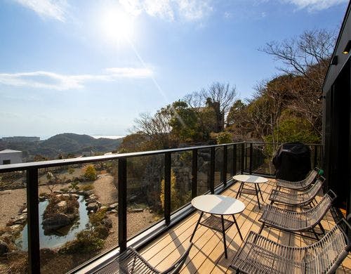 2階_ウッドテラス_通年日中