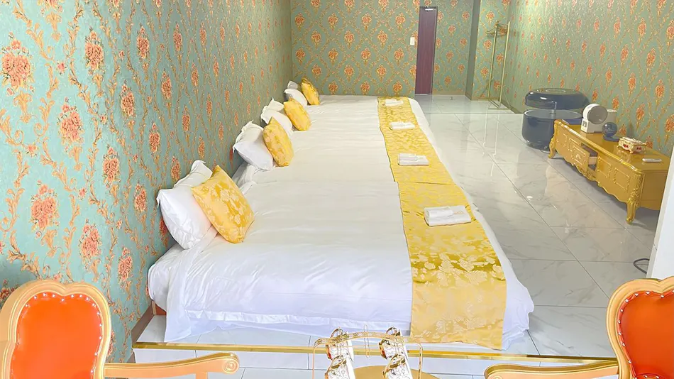 Hotel Lomosa Minakami Riverside Resort & Spa