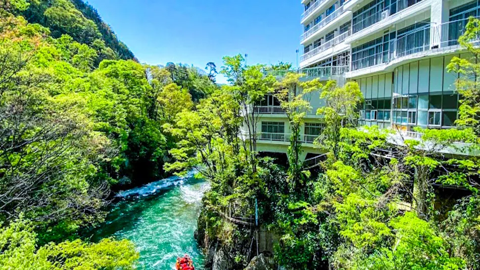 Hotel Lomosa Minakami Riverside Resort & Spa