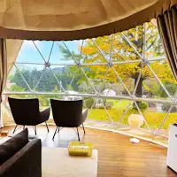 แคมป์ปิ้งหรูชมใบไม้เปลี่ยนสีในฤดูใบไม้ร่วงที่นิกโก้