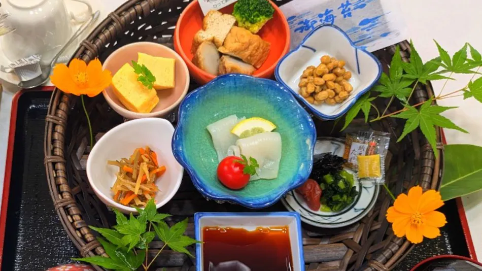 Sanroku Onsen Shinmeien