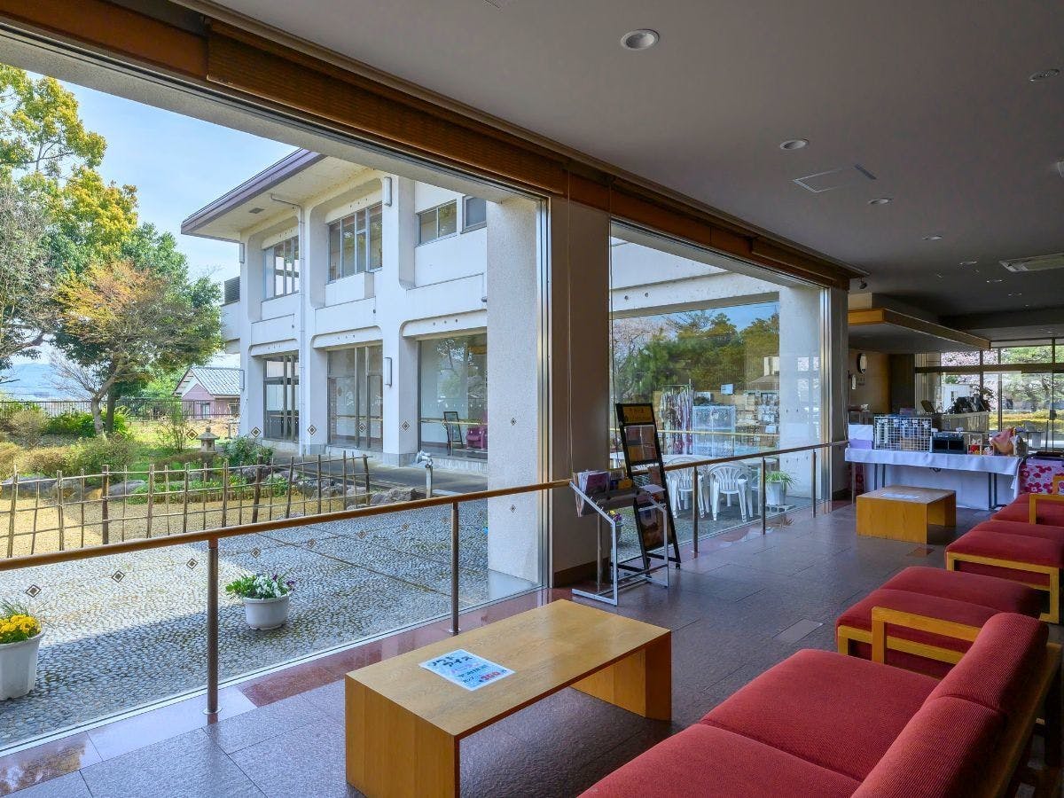 Sanroku Onsen Shinmeien