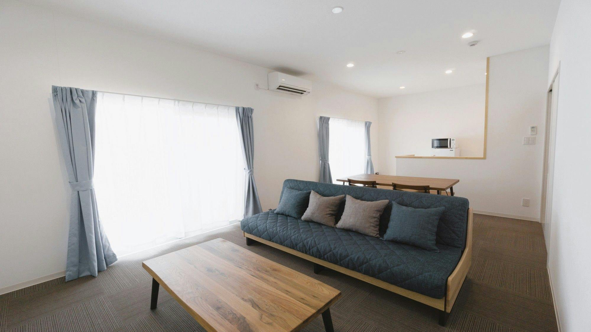 Condominio Miyako Airport