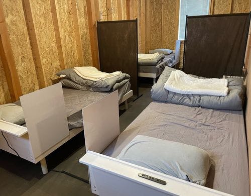 ドミトリー（相部屋）dormitory