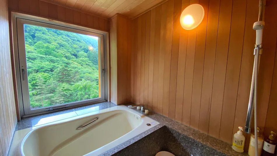 Yuze Hotel: Akita's Four Seasons Delight