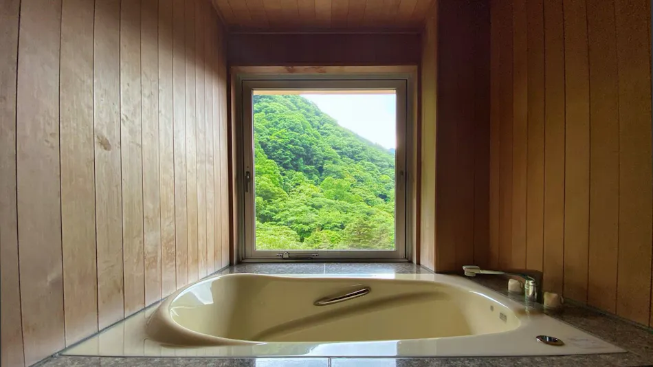 Yuze Hotel: Akita's Four Seasons Delight
