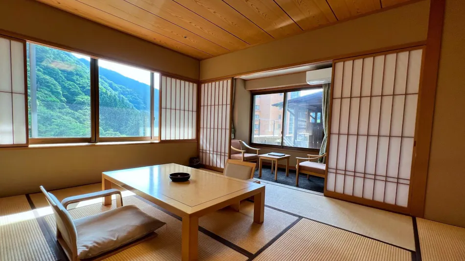 Yuze Hotel: Akita's Four Seasons Delight