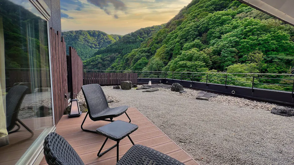 Yuze Hotel: Akita's Four Seasons Delight
