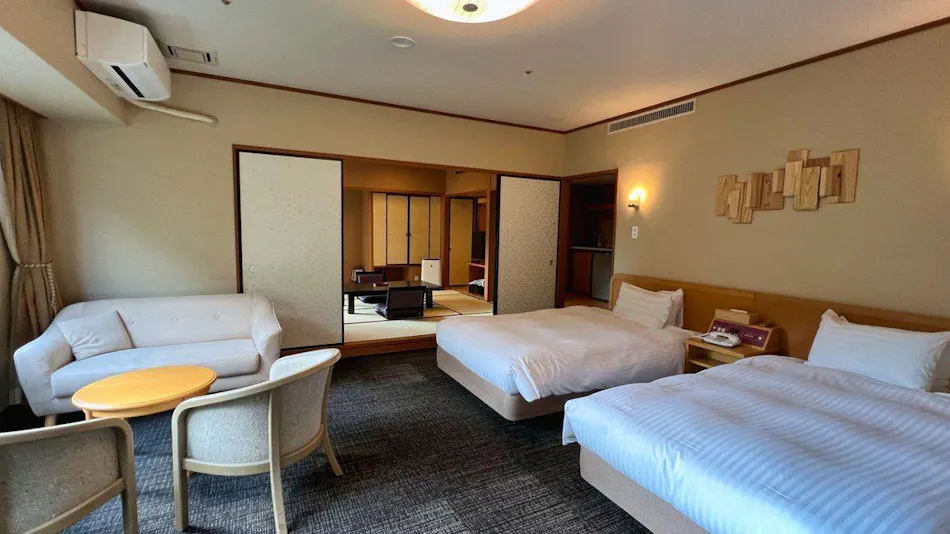 Yuze Hotel: Akita's Four Seasons Delight