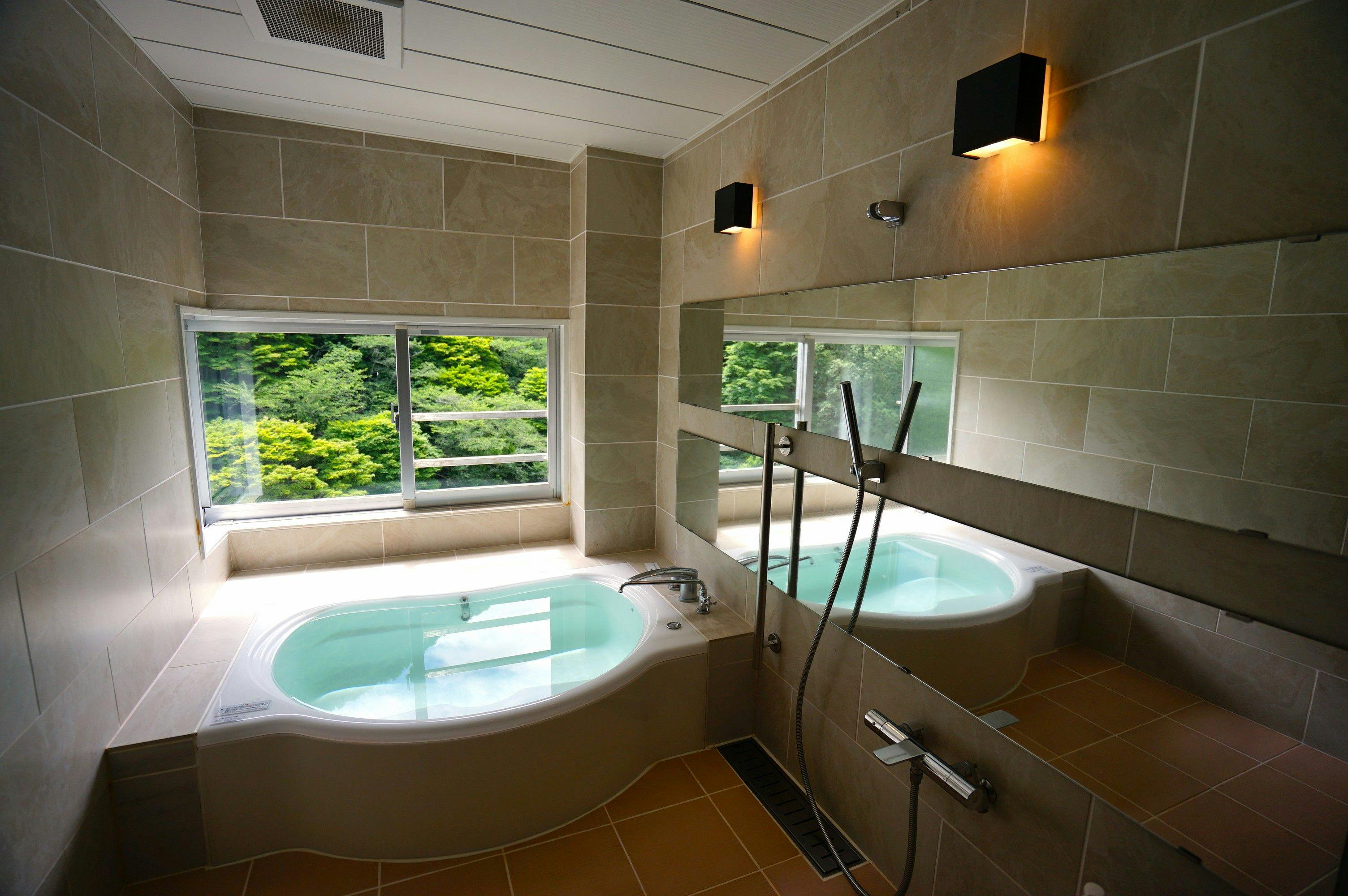 Yuze Hotel: Akita's Four Seasons Delight