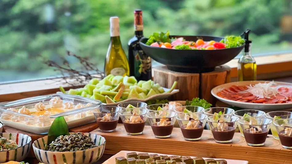 Yuze Hotel: Akita's Four Seasons Delight