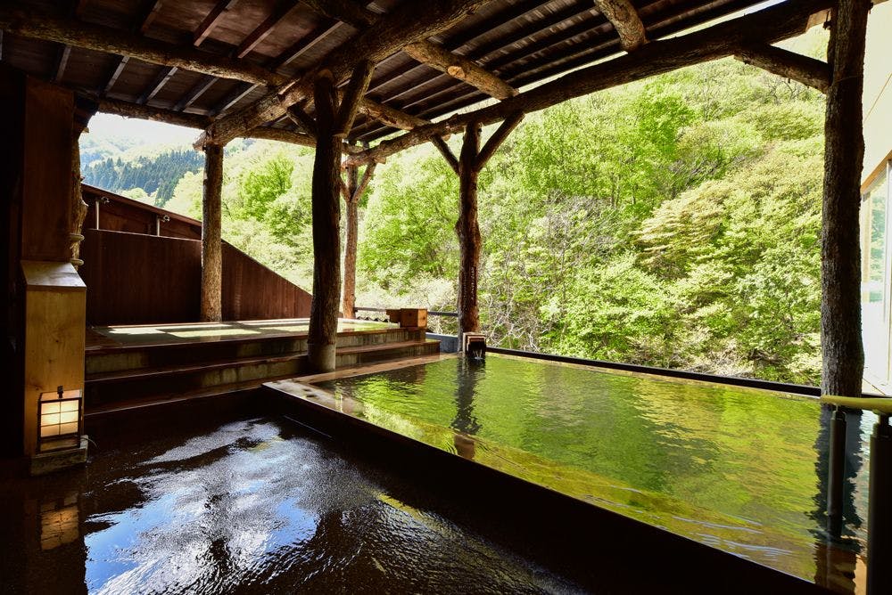 Yuze Hotel: Akita's Four Seasons Delight