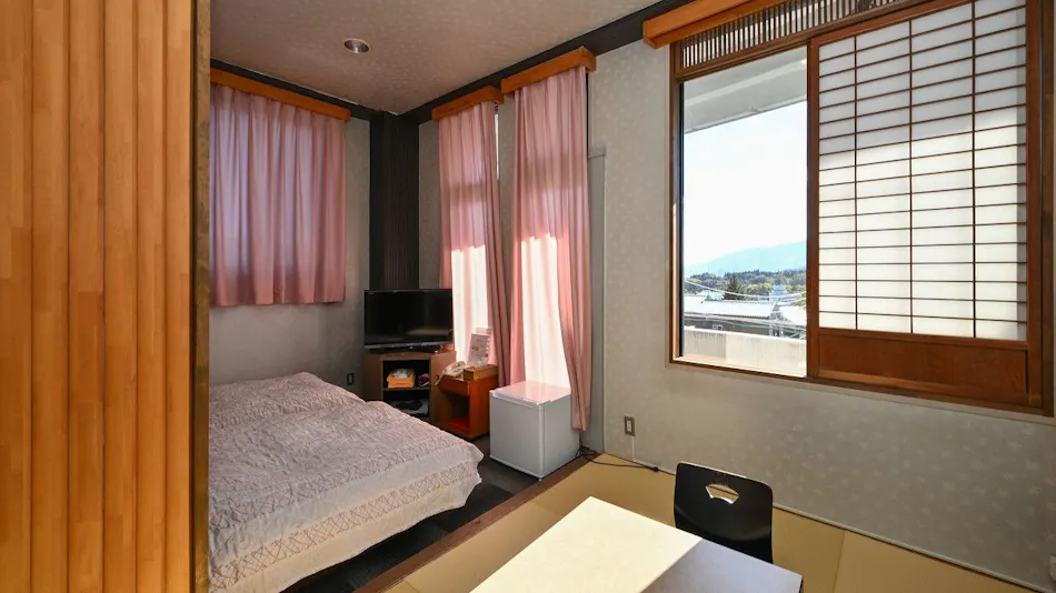 Tsugaike Kogen Hilltop Hotel