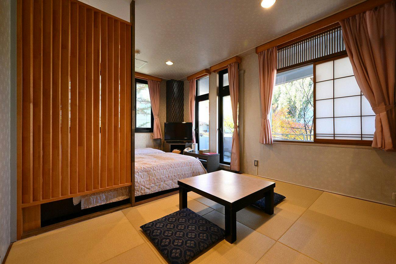 Tsugaike Kogen Hilltop Hotel