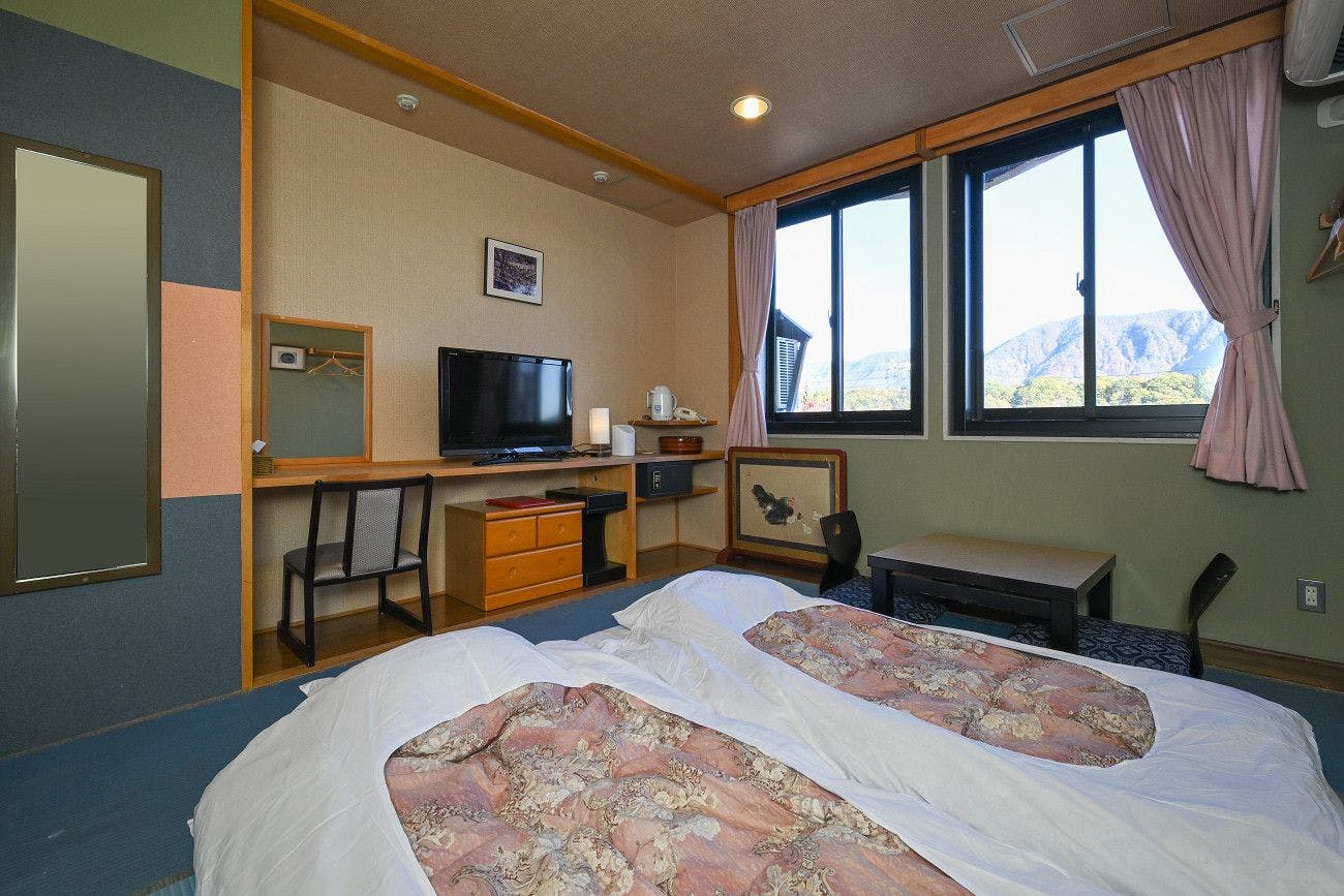 Tsugaike Kogen Hilltop Hotel