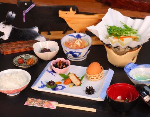 朝食