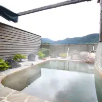 บ่อน้ำพุร้อนกลางแจ้ง