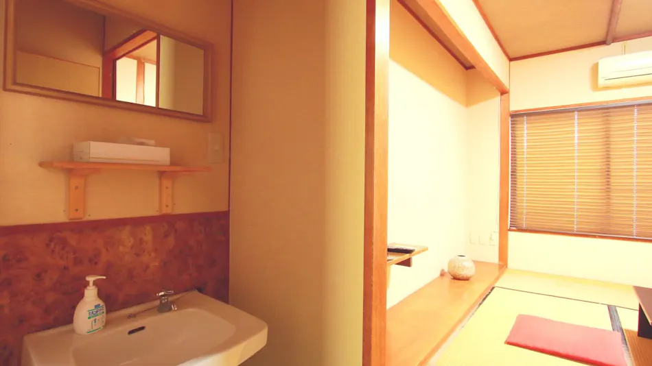 Family Ryokan Kawakyu with Showa Retro, private hot spring