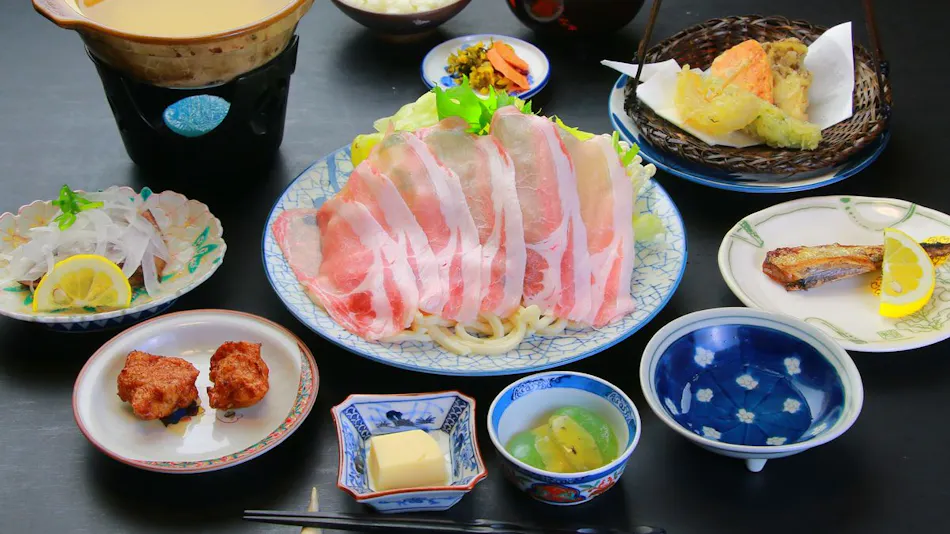Family Ryokan Kawakyu with Showa Retro, private hot spring