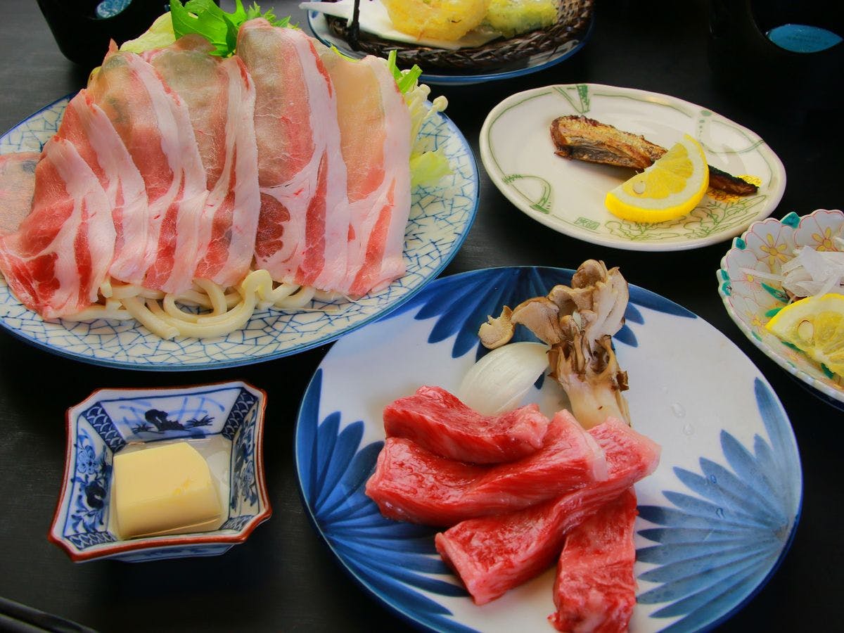 การร่วมมือระหว่าง 'หมูดำ' × 'เนื้อวากิวดำ'!